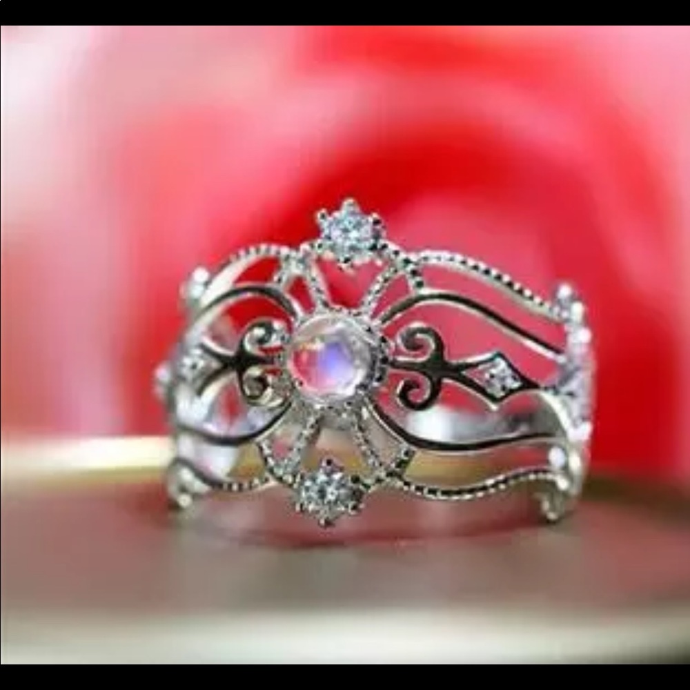 New 925 Silver Moonstone Crown Snow Queen Ring - Picture 3 of 3